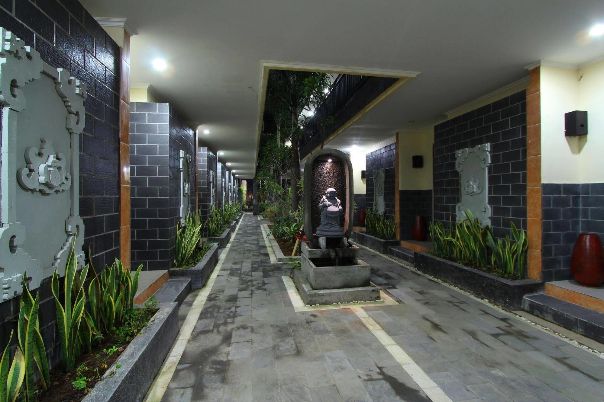 Jimbaran Lestari Hotel & Residence - Spa Extérieur photo