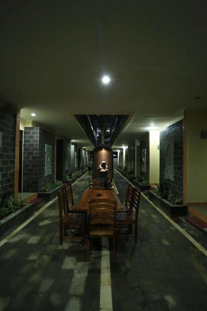 Jimbaran Lestari Hotel & Residence - Spa Extérieur photo